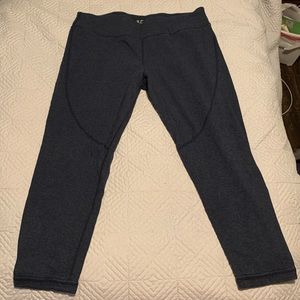 Gently used Calvin Klein Heather Navy leggings XXL